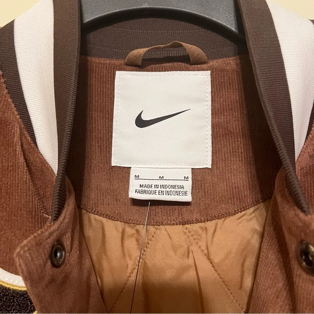 NWT Nike Therma Fit Varsity Jacket, Men’s Sz Medium, Brown - Picture 5 of 15